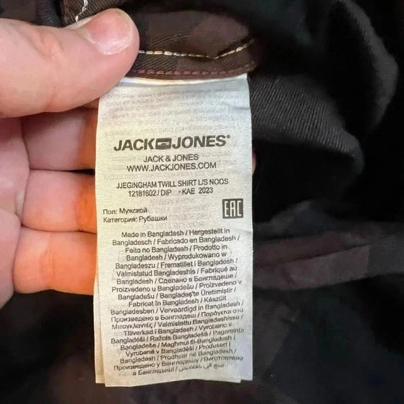 Men’s Size L Jack and Jones Brown Plaid Flannel - Picture 4 of 5
